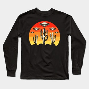 Retro sunset desert cactus alien ufo Long Sleeve T-Shirt